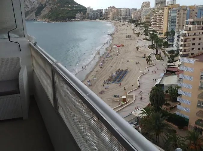 Carmen Molina Edificio Esmeralda Calpe