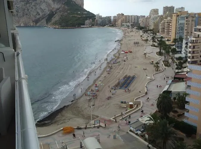 Carmen Molina Edificio Esmeralda *